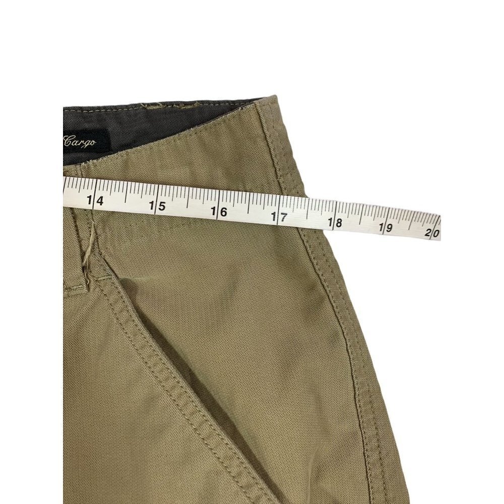 Eddie Bauer Men’s Khaki Pants - Picture 4 of 6